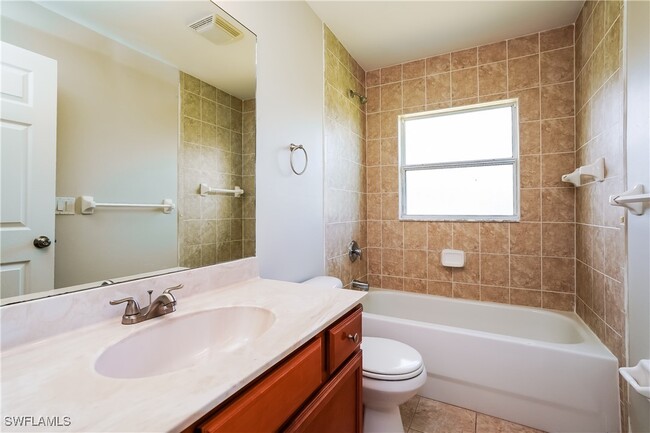 property at 3204 21st St SW