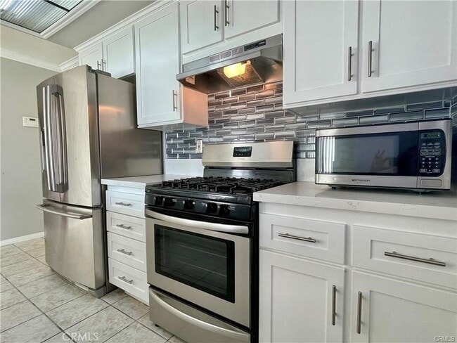 16135 Reed Ct in Fontana, CA - Building Photo - Building Photo
