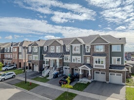 63 Metro Cres in Brampton, ON - Building Photo