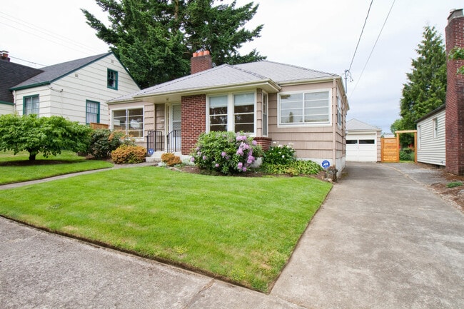 property at 4515 NE 40th Ave