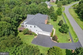 42294 Iron Bit Pl in Chantilly, VA - Building Photo - Building Photo