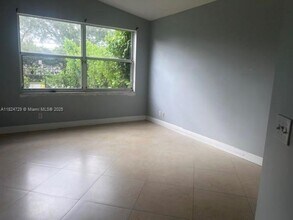 14909 SW 50th Ct in Davie, FL - Building Photo - Building Photo