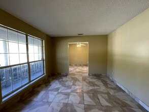 961 Black Willow Dr in Hinesville, GA - Building Photo - Building Photo