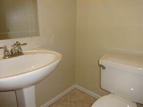 2304 Evergreen Dr in Pearland, TX - Building Photo - Building Photo
