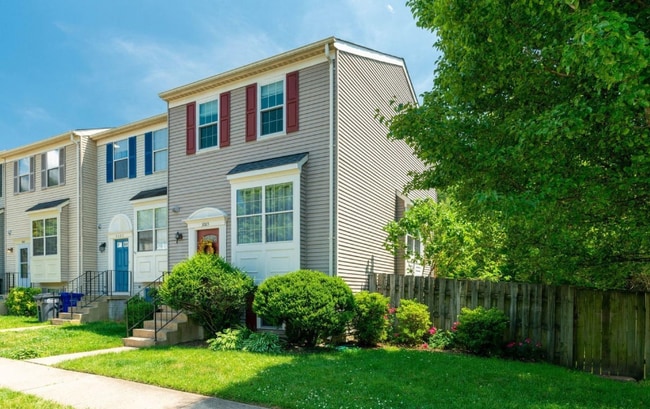 property at 3065 Antrim Cir