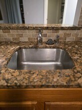 52 Overlook Dr in Stewartsville, NJ - Building Photo - Building Photo