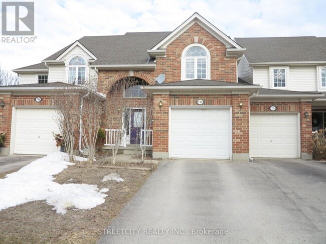 property at 730 Silversmith St