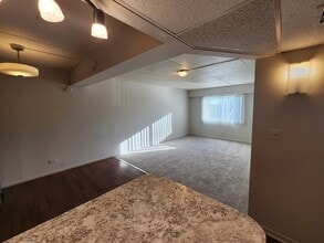 2671 Sheridan Rd in Zion, IL - Building Photo - Building Photo