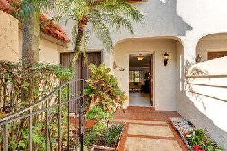 7844 La Mirada Dr in Boca Raton, FL - Building Photo - Building Photo