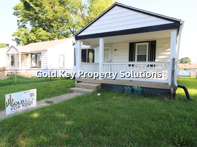 2016 W 11th St in Muncie, IN - Building Photo - Building Photo