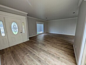 5845 Woodway Dr in Beaumont, TX - Building Photo - Building Photo