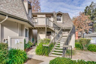 3038 Shadow Springs Pl in San Jose, CA - Foto de edificio - Building Photo