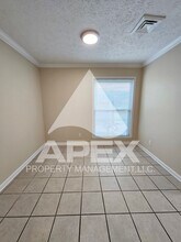 9515 Hidden Oak Way, in Knoxville, TN - Building Photo - Building Photo