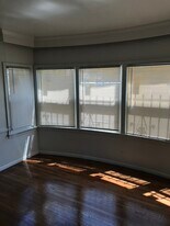 1803 W 36th St in Los Angeles, CA - Building Photo