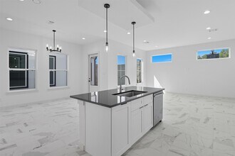 2924 El Fenice Ln in Houston, TX - Building Photo - Building Photo