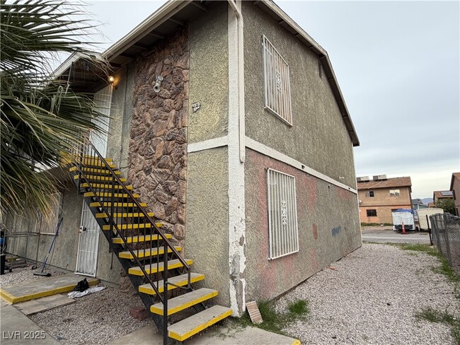 4750 Thunderbolt Ave