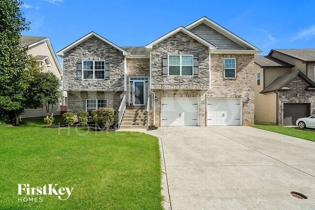 3711 Wind Mill Ct in Clarksville, TN - Foto de edificio - Building Photo