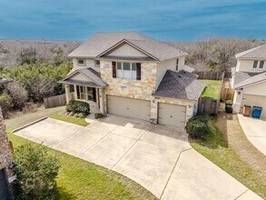 10824 Dinah Dr in Austin, TX - Building Photo - Building Photo