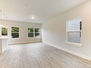 16011 Babcock Rd in San Antonio, TX - Building Photo - Building Photo