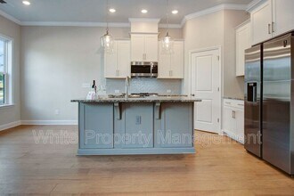 5914 Ardrey Kell Rd in Charlotte, NC - Building Photo - Building Photo
