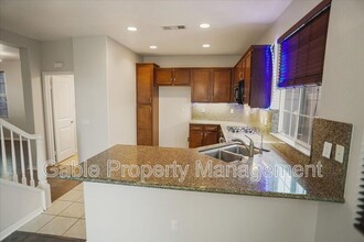 20409 Victory Ct in Santa Clarita, CA - Building Photo - Building Photo