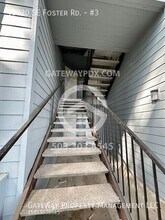 13020 SE Foster Rd in Portland, OR - Building Photo - Building Photo
