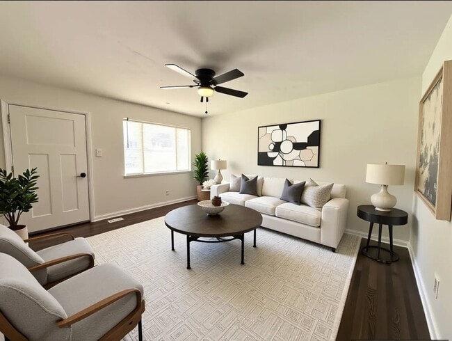 702 E Military Dr in North Little Rock, AR - Building Photo - Building Photo