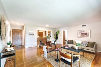 1618 Central Ave in Fullerton, CA - Building Photo - Building Photo