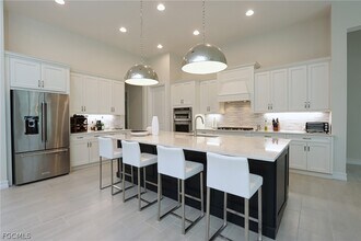 6262 Union Island Wy in Naples, FL - Building Photo - Building Photo