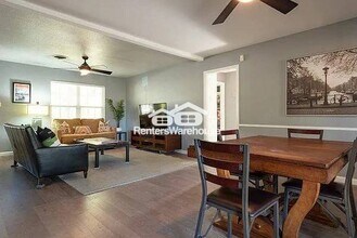 5502 Wellington Dr in Austin, TX - Building Photo - Building Photo