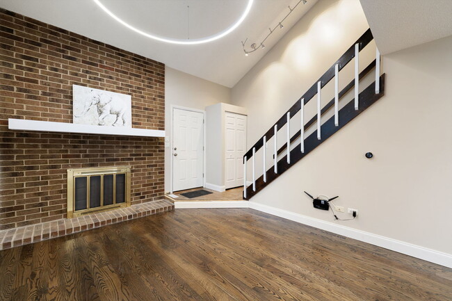 136 Mohawk Trail in Lake Zurich, IL - Building Photo - Building Photo