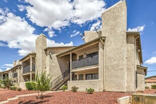 2981 Country Manor Ln in Las Vegas, NV - Building Photo