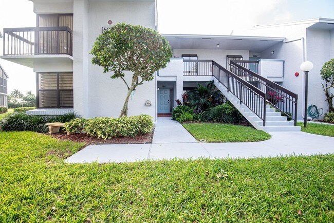 5086 Golfview Ct-Unit -1611 in Delray Beach, FL - Building Photo - Building Photo