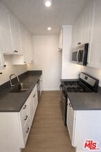 2408 Ocean Park Blvd in Santa Monica, CA - Building Photo - Building Photo