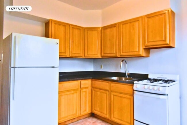 81 4th Pl in Brooklyn, NY - Building Photo - Building Photo