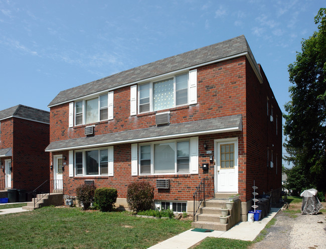 1005-1015 Cooke Ln in Norristown, PA - Building Photo - Building Photo