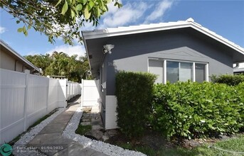 1819 NE 26th Dr in Wilton Manors, FL - Building Photo - Building Photo