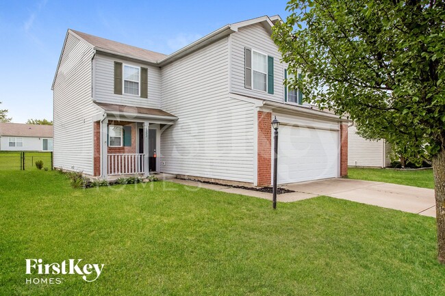 1353 Cypress Dr in Greenfield, IN - Building Photo - Building Photo