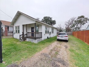 1217 Campbell St in Houston, TX - Building Photo - Building Photo