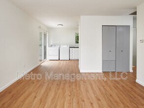 4537 NE 82nd Ave in Portland, OR - Building Photo - Building Photo