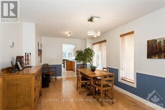 158 McCurdy Dr in Ottawa, ON - Building Photo - Building Photo