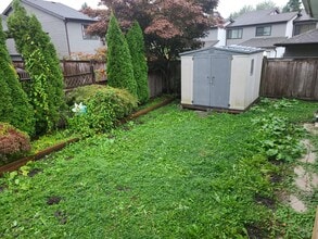 12147-12222 222 St in Maple Ridge, BC - Building Photo - Building Photo