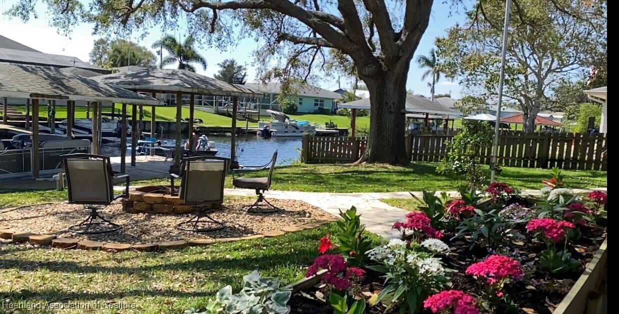 355 Anderson St NE in Lake Placid, FL - Building Photo