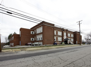 Trailblazer Building in Sharpsville, PA - Building Photo - Building Photo
