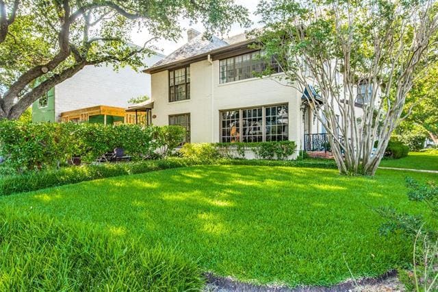 6001 Armstrong Pkwy in Dallas, TX - Building Photo - Building Photo