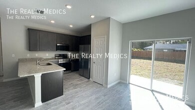 1138 Kareena St NW in Palm Bay, FL - Building Photo - Building Photo