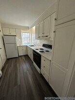 38 Worthen Rd, Unit A4 in Lexington, MA - Building Photo