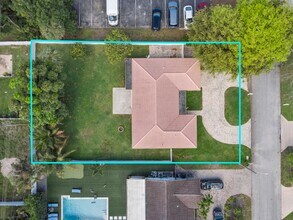 1180 SW 17th St in Boca Raton, FL - Building Photo - Building Photo