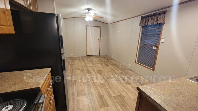 920 Cedar Village Ln in Seneca, SC - Building Photo - Building Photo