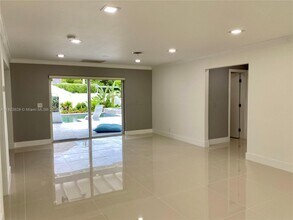 1321 Garfield St in Hollywood, FL - Building Photo - Building Photo